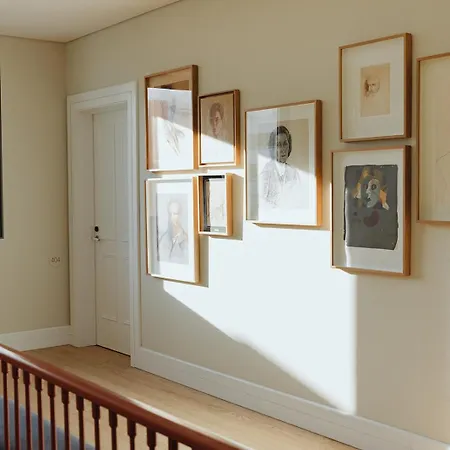 Nine Dots Azorean Art Boutique