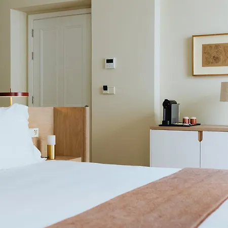 Nine Dots Azorean Art Boutique Ponta Delgada