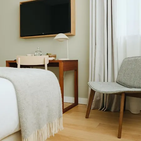 Hotel Nine Dots Azorean Art Boutique 4*