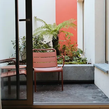 Nine Dots Azorean Art Boutique 4*