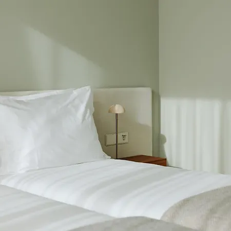 Nine Dots Azorean Art Boutique 4*