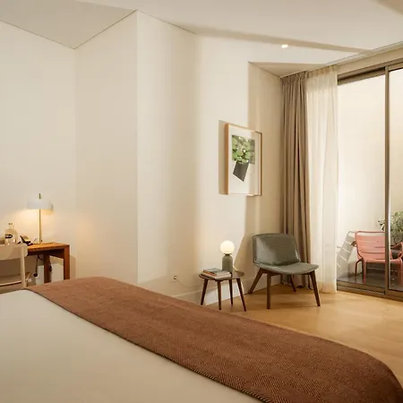Nine Dots Azorean Art Boutique Hotel