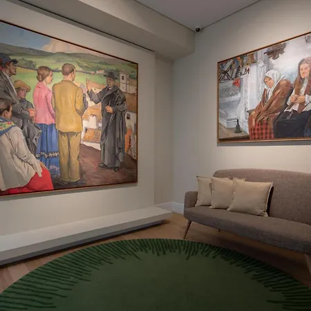 Nine Dots Azorean Art Boutique 4*