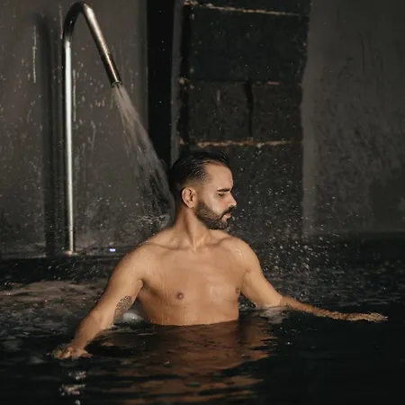 Nine Dots Azorean Art Boutique 4*