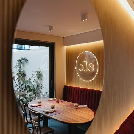 Nine Dots Azorean Art Boutique