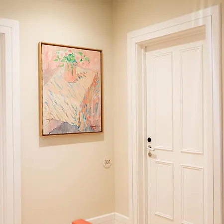 Nine Dots Azorean Art Boutique Hotel 4*