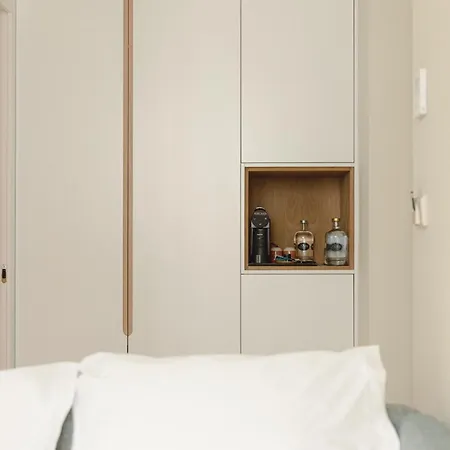 Nine Dots Azorean Art Boutique