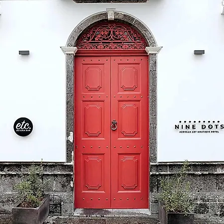 Nine Dots Azorean Art Boutique Ponta Delgada (Sao Miguel)
