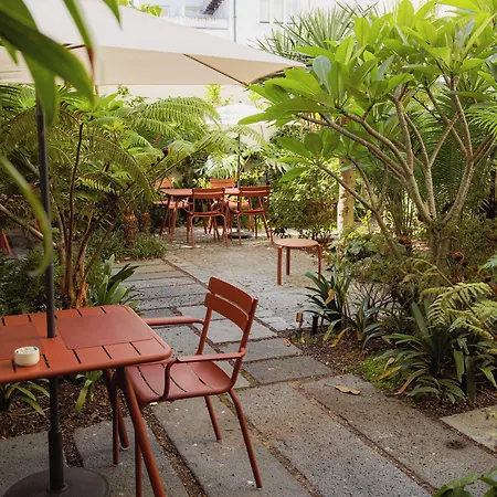 Nine Dots Azorean Art Boutique Hotel