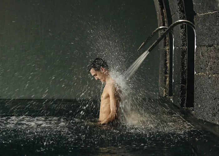 Nine Dots Azorean Art Boutique