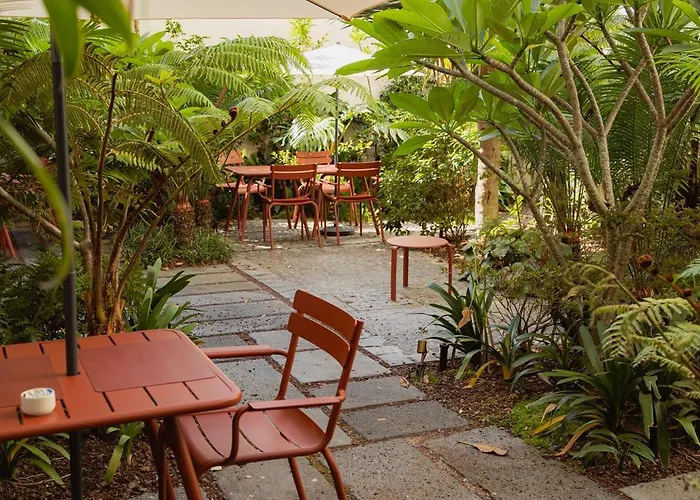 Nine Dots Azorean Art Boutique Hotel